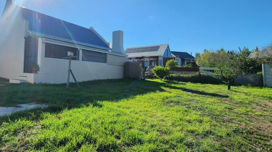 2 Bedroom Property for Sale in Napier Western Cape